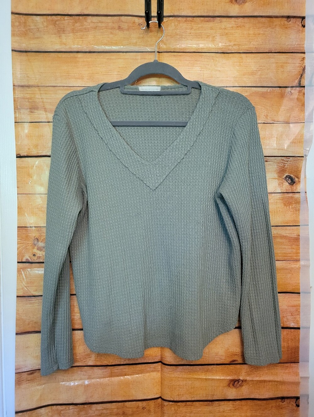 Textured V-Neck Long Sleeve Sweater - Olive Green L